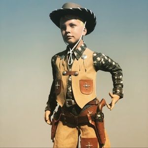 Meet your Posher, Colin